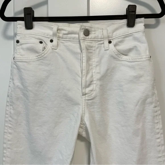 SOLD // Aritzia Denim Forum The Bailey High Rise Crop Flare White Size 25 #73271 - Picture 6 of 10